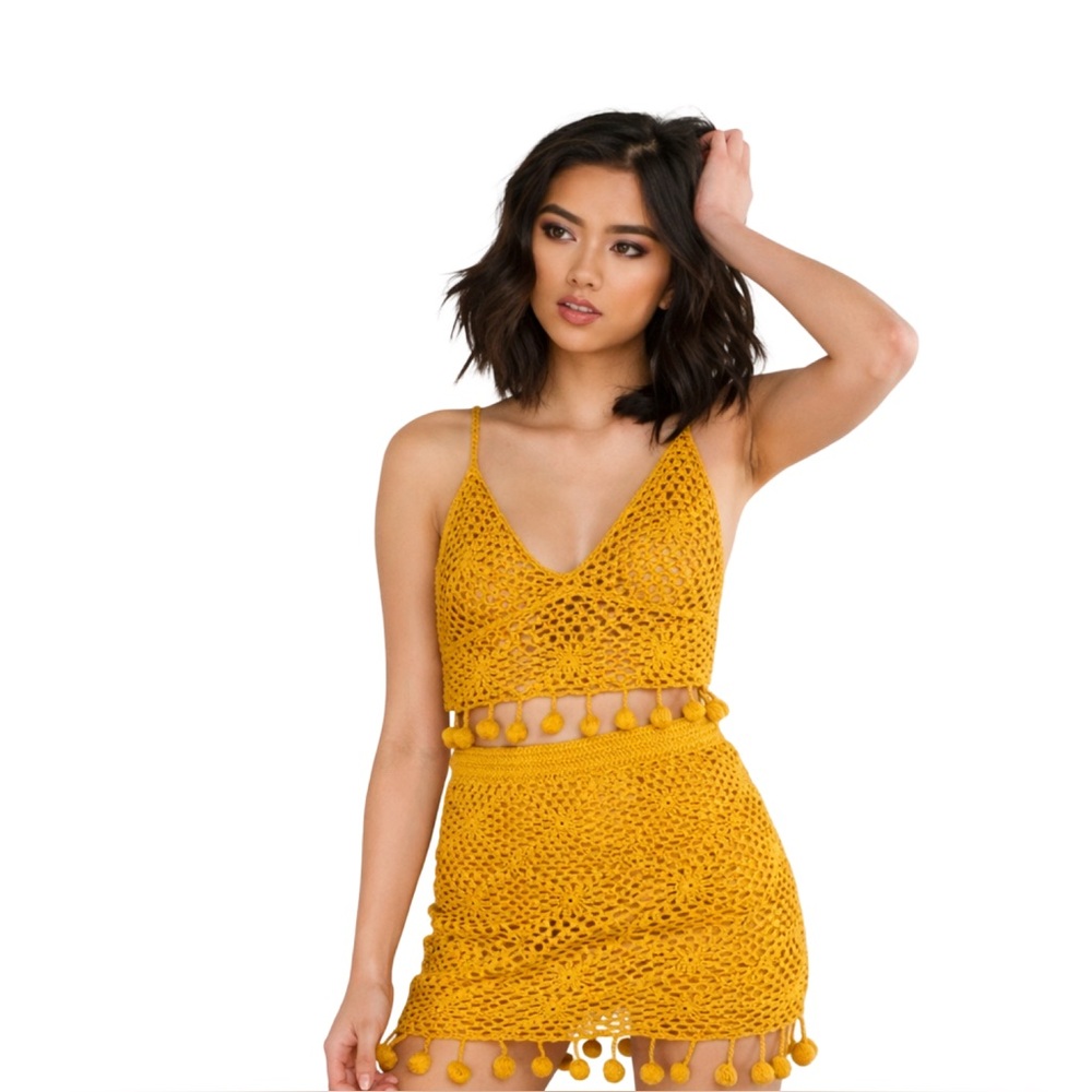 Honey Punch Mustard Crochet Skirt‎ Set Pom Pom Boho Festival Size S 6IS1824H
